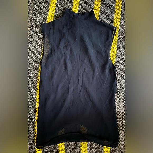 NWT Ro & De Navy Blue Sleeveless Blouse Size Small - Picture 2 of 2